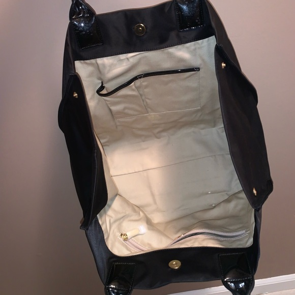 NEVER USED TORY BURCH TOTE - Picture 3 of 5